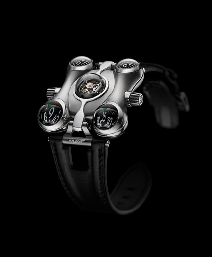 Press kit | 1777-01 - Press release | HM6 'Space Pirate' wins the Red Dot: "Best of the Best" prize - MB&F - Product - HM6 Face<br> - Photo credit: Maarten van der Ende<br>