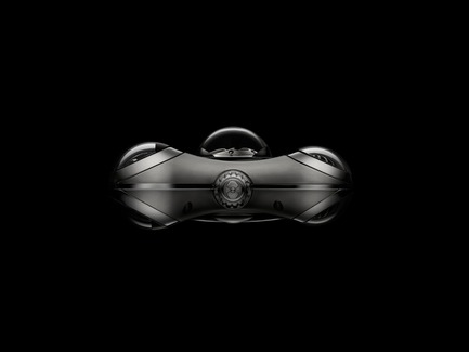 Press kit | 1777-01 - Press release | HM6 'Space Pirate' wins the Red Dot: "Best of the Best" prize - MB&F - Product - HM6 Profile<br> - Photo credit: Maarten van der Ende<br>