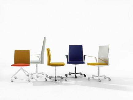 Press kit | 809-13 - Press release | Azure announces the winners of the fifth annual AZ Awards - Azure Magazine - Competition - Furniture Design:  Arper: Kinesit, by Lievore Altherr Molina - Photo credit: n/a