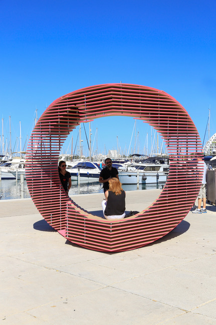 Dossier de presse | 982-25 - Communiqué de presse | Les lauréats du FAV 2015 - Association Champ Libre - Festival des Architectures Vives (FAV) - Évènement + Exposition - THE PORTHOLE&nbsp;<br>TOMA - Antonio Nardozzi &amp; Maria Dolores del Sol Ontalba<br> - Crédit photo : © photoarchitecture.com/FAV Paul Kozlowski