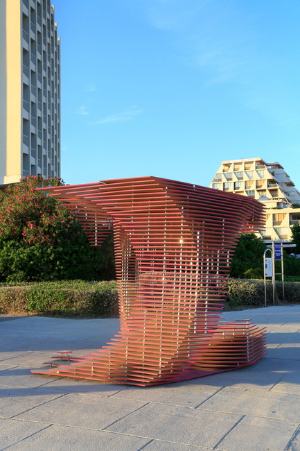 Dossier de presse | 982-25 - Communiqué de presse | Les lauréats du FAV 2015 - Association Champ Libre - Festival des Architectures Vives (FAV) - Évènement + Exposition - THE PORTHOLE&nbsp;<br>TOMA - Antonio Nardozzi &amp; Maria Dolores del Sol Ontalba - Crédit photo : © photoarchitecture.com/FAV Paul Kozlowski