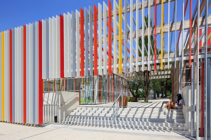 Dossier de presse | 921-08 - Communiqué de presse | Lycée Honoré de Balzac à Castelnau-le-Lez (34) - NBJ architectes - Architecture institutionnelle - Lycée Honoré de Balzac à Castelnau le Lez (34) - NBJ Architectes - Crédit photo : ©photoarchitecture.com&nbsp;