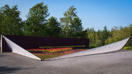 Press kit | 837-13 - Press release | Participatory Gardens for the 16th International Garden Festival - International Garden Festival / Reford Gardens - Landscape Architecture - SECRET «&nbsp;CADAVRE EXQUIS&nbsp;» (2014)<br> Nomad Studio [William E. Roberts, Laura Santin]<br><br> New York,&nbsp;United States - Photo credit: Louise Tanguay