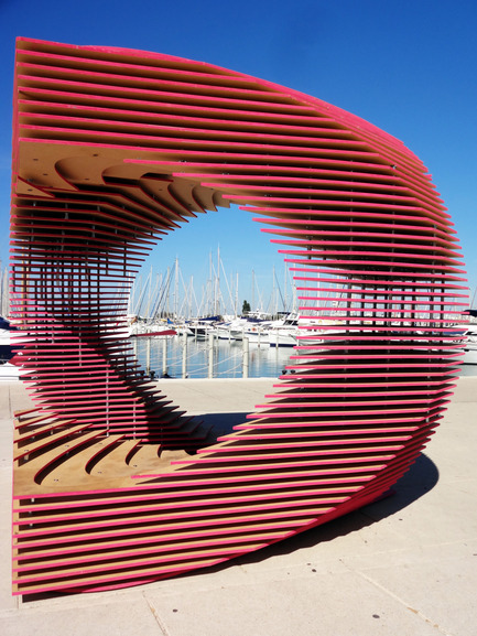 Press kit | 1819-01 - Press release | The PortHole - TOMA! - team of manufacturers architects - Event + Exhibition - Photo credit: Antonio Nardozzi + María Dolores del Sol Ontalba ©[TOMA!] 