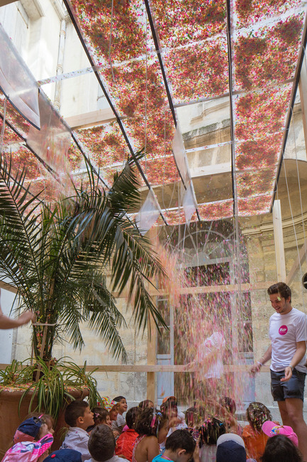 Dossier de presse | 982-26 - Communiqué de presse | Festival des Architectures Vives 2015 à Montpellier – La Grande-Motte - Association Champ Libre - Festival des Architectures Vives (FAV) - Évènement + Exposition - Clémence Durupt &amp; Gabrielle Vinson // ENTRE TEMPS - Crédit photo : Paul KOZLOWSKI ©photoarchitecture.com<br>Site&nbsp;: http://photoarchitecture.com