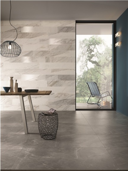 Dossier de presse | 846-16 - Communiqué de presse | Céragrès fait l’acquisition de Montréal-Les-Bains - Céragrès - Produit - Série White Experience&nbsp;—&nbsp;Couleurs :&nbsp;Apuano –&nbsp;mur&nbsp;/ Pulpis –&nbsp;plancher&nbsp;/&nbsp;Formats :&nbsp;8x48" –&nbsp;mur&nbsp;/ 24x48" –&nbsp;plancher - Crédit photo :         Italgraniti