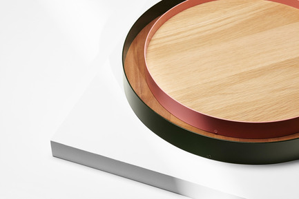 Dossier de presse | 1539-02 - Communiqué de presse | Discover H Collection 2015 - H Furniture Ltd. - Design industriel - Barrel Trays - Crédit photo : Peter Guenzel