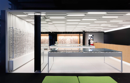 Dossier de presse | 1113-01 - Communiqué de presse | L’Aire Visuelle, optométristes - opticiens - la SHED architecture - Design d’intérieur commercial - Crédit photo : Maxime Brouillet