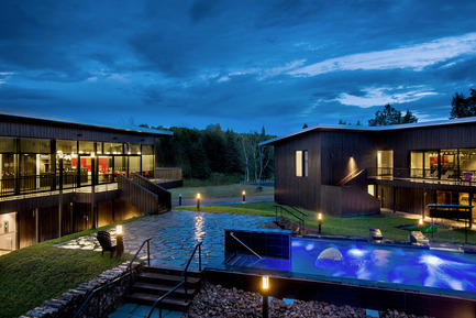 Press kit | 877-08 - Press release | Guillemette Propriétés ajoute à son portefeuille immobilier un véritable bijou architectural: Station Blü bains nordiques - Station Blü - Landscape Architecture