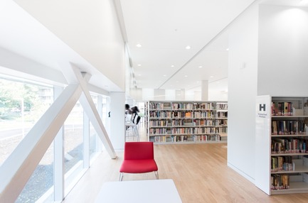 Dossier de presse | 721-06 - Communiqué de presse | La bibliothèque Saul-Bellow - Chevalier Morales - Architecture institutionnelle - Bibliothèque Saul-Bellow,&nbsp;Montréal, Canada - Crédit photo :  Chevalier Morales Architectes 