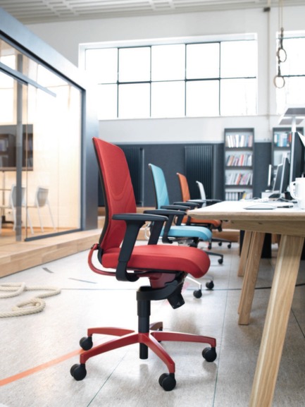 Press kit | 1834-04 - Press release | Downtown Design announces final exhibitor list and showcases new talent alongside established - Downtown Design - Event + Exhibition - Wilkahan<br>Trimension chair<br> - Photo credit: Wilkahan