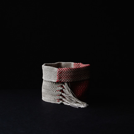 Press kit | 1843-01 - Press release | C'est Chic! Designed in Quebec - Chic & Basta - Product - Sainte Marie design textile - Woven Hemp - Photo credit:  Chic &amp; Basta 