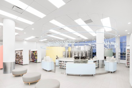 Dossier de presse | 760-11 - Communiqué de presse | Approche énergétique et formelle de la circularité: du principe à la création d’un espace recentré sur l’humain - Jean de Lessard, Designers Créatifs - Design d’intérieur commercial - Crédit photo : Adrien Williams