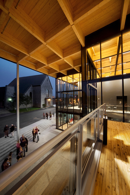 Dossier de presse | 567-08 - Communiqué de presse | Salle de spectacles multifonctionnelle de Mont-Laurier - Les architectes FABG - Architecture institutionnelle - Crédit photo : Steve Montpetit