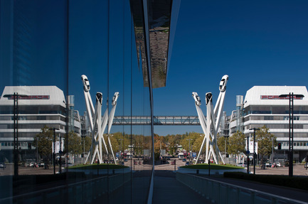 Press kit | 1022-03 - Press release | Porscheplatz Sculpture - Gerry Judah - Art - Photo credit: David Barbour