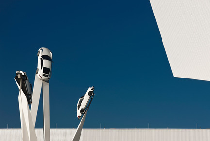 Press kit | 1022-03 - Press release | Porscheplatz Sculpture - Gerry Judah - Art - Photo credit: David Barbour