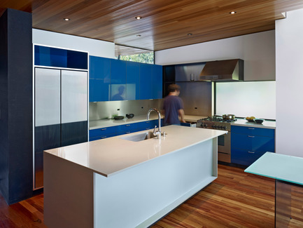 Dossier de presse | 1891-01 - Communiqué de presse | Bal House - Terry & Terry Architecture - Architecture résidentielle - detail of kitchen island - Crédit photo : Bruce Damonte