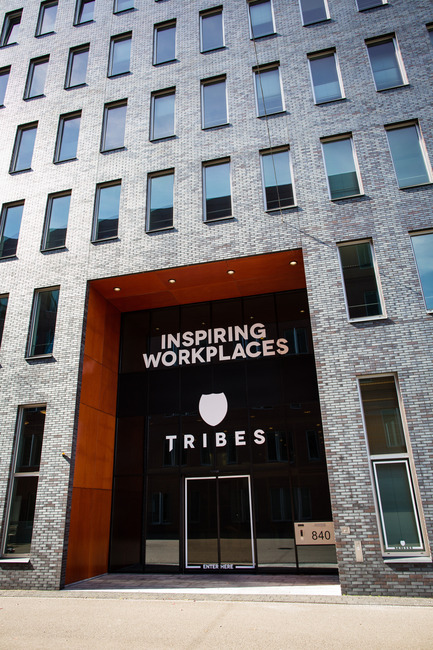 Press kit | 1177-02 - Press release | Tribes inspiring workplaces - Ceramiche Refin - Commercial Interior Design - Tribes Eindhoven Entrance - Photo credit: Rika Looij&nbsp;