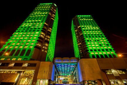 Press kit | 621-22 - Press release | Lightemotion wins three IES-Montréal Lumière 2015 Illumination Awards - Lightemotion - Lighting Design - Complexe Desjardins - Photo credit: Martine Doyon