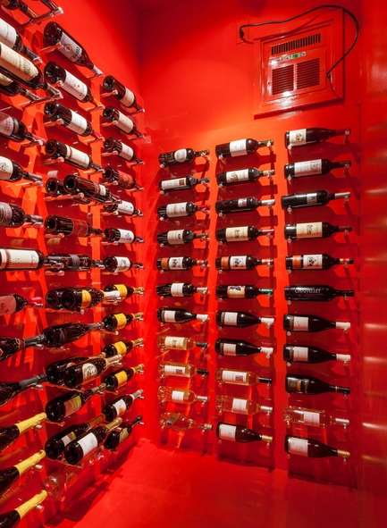 Press kit | 1900-01 - Press release | Bucktown Residence - Min|Day - Residential Architecture - Wine cellar - Photo credit: Paul Crosby