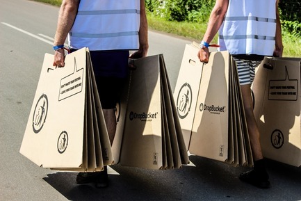 Dossier de presse | 1847-01 - Communiqué de presse | Have these two Danish students reinvented the waste bin? - DropBucket - Produit - Crédit photo : Tine Engedal