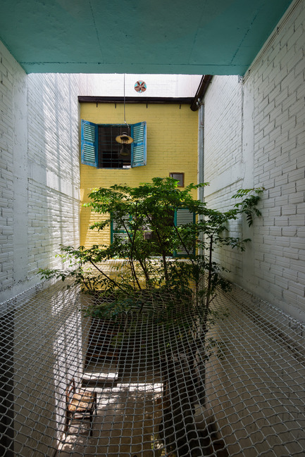 Press kit | 1256-01 - Press release | Saigon house - a21studĩo - Residential Architecture - The net  - Photo credit: Quang Tran
