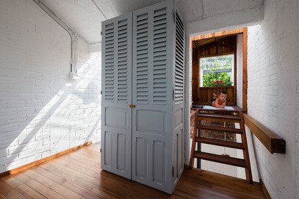 Press kit | 1256-01 - Press release | Saigon house - a21studĩo - Residential Architecture - Look to the wooden room  - Photo credit: Quang Tran