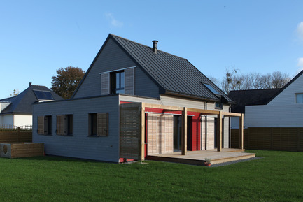 Press kit | 949-05 - Press release | House Built To French 2012 Energy Regulations Near Sainte-Anne-d'Auray - Patrice Bideau architecte D.P.L.G. - Residential Architecture - Photo credit: Armel ISTIN