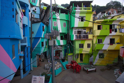 Dossier de presse | 1830-03 - Communiqué de presse | City to City Barcelona FAD Award 2016: learning initiatives in the city - FAD - Fostering Arts and Design - Concours -  Rehabilitation programme in the favela districts, Rio de Janeiro (Brazil). 2013 Winner. - Crédit photo : Instituto Pereira Passos