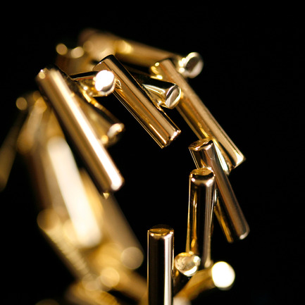 Press kit | 902-06 - Press release | International Call for Design Nominations - A' Design Award and Competition - Competition - Mouvant Collection Earrings and Ring by&nbsp;Fabio Brazil &amp; Henrique Murgel - Photo credit: Erica Vighi