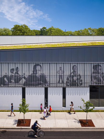 Dossier de presse | 1999-01 - Communiqué de presse | Team A receives AIA Chicago Distinguished Building Award for By The Hand Club For Kids - Team A - Architecture institutionnelle - Crédit photo : Tom Harris&nbsp;© Hedrich Blessing
