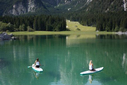 Dossier de presse | 1857-01 - Communiqué de presse | SipaBoards Bring Fresh Air To Paddleboarding - SipaBoards - Produit - White water paddle boarding - Crédit photo :   Uros Podlogar  