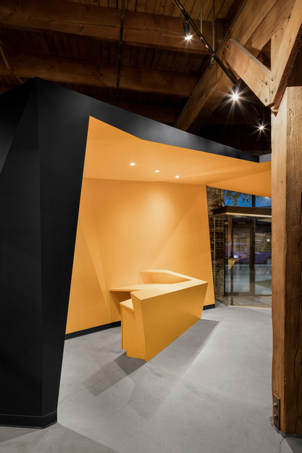 Dossier de presse | 760-12 - Communiqué de presse | Sonorité|s| d’un lieu protéiforme - Jean de Lessard, Designers Créatifs - Design d’intérieur commercial - PixMob - Crédit photo : Adrien Williams