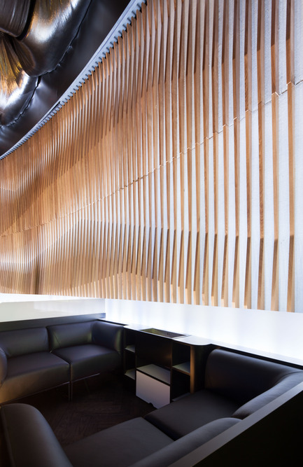 Press kit | 1303-01 - Press release | The Sid Lee Architecture& FCSD architecture + design consortium signs the revitalization of Casino du Lac-Leamy - Sid Lee Architecture & FCSD architecture + design - Commercial Interior Design - Photo credit: Stéphane Brugger