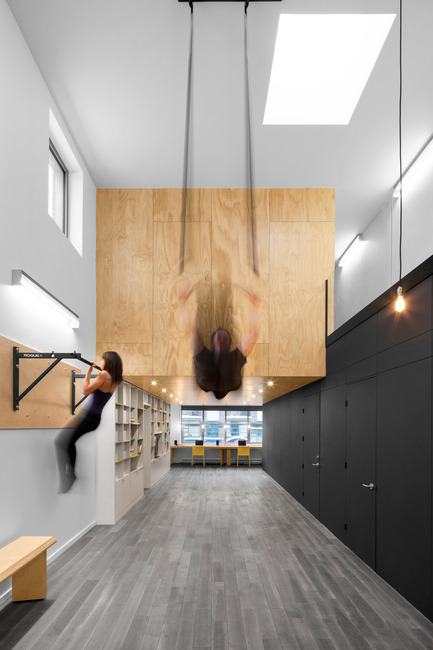 Press kit | 673-14 - Press release | Grands Prix du Design Award 9thedition. And the winners are... - Agence PID - Competition - Prix Espace résidentiel de 1 600 à 3 200 pi² Ex-Aequo<br>En Suspension<br> _naturehumaine - Photo credit: Adrien Williams 