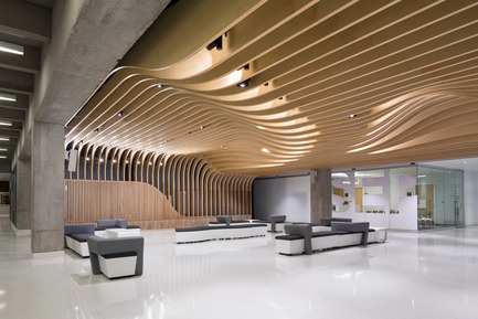 Press kit | 673-14 - Press release | Grands Prix du Design Award 9thedition. And the winners are... - Agence PID - Competition - Prix valorisation du bois dans un design d’intérieur<br>Vitrine étudiante_École Polytechnique de Montréal<br>MENKES SHOONER DAGENAIS LETOURNEUX Architectes - Photo credit: Stephane Groleau