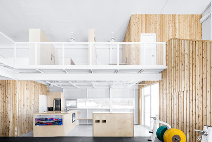 Dossier de presse | 1633-01 - Communiqué de presse | La Taule - Centre d'entraînement - Architecture Microclimat - Architecture commerciale - Accueil - Crédit photo : Adrien Williams