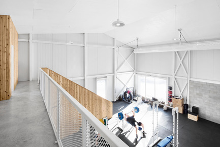 Dossier de presse | 1633-01 - Communiqué de presse | La Taule - Centre d'entraînement - Architecture Microclimat - Architecture commerciale - Espace d'entraînement - Crédit photo : Adrien Williams