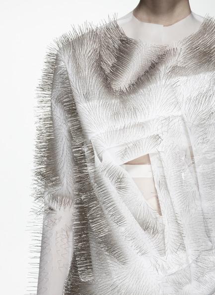 Press kit | 748-10 - Press release | Fashioning the intangible: the conceptual clothing of Ying Gao exhibition at the UQAM Centre de Design - Centre de design de l'UQAM - Event + Exhibition - Photo credit: MathieuFortin