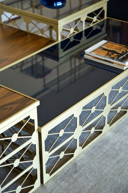 Press kit | 1540-02 - Press release | The Rebirth of a Living Space by ROHD - ROHD - Residential Interior Design - DETAIL VIEW OF TYRIA COFFEE TABLES - Photo credit: RUDY BOUCHEBEL
