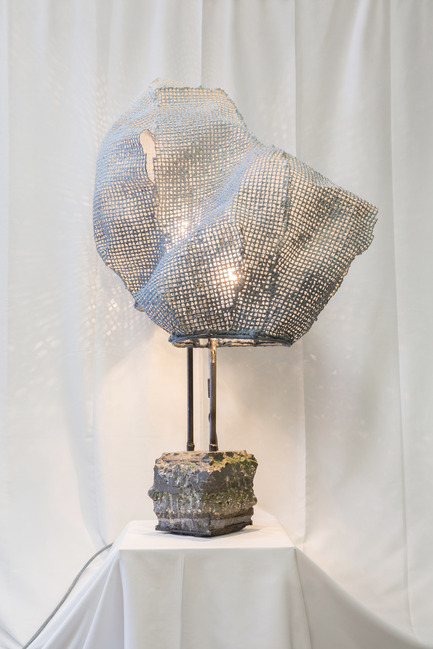 Press kit | 1604-05 - Press release | Design Days Dubai, the world’s most diverse fair dedicated to collectable design opens March 14, 2016 - Design Days Dubai - Commercial Interior Design - Carpenters Workshop Gallery, Nacho CARBONELL, "Blue Cocoon Concrete Base" - Photo credit: Nacho CARBONELL