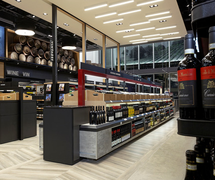 Dossier de presse | 2066-01 - Communiqué de presse | Canadian Design studio II BY IV DESIGN receives growing international recognition for Retail Environments - II BY IV DESIGN - Design d’intérieur commercial - The Beaches, LCBO Urban Infill Store - Crédit photo : David Whittaker