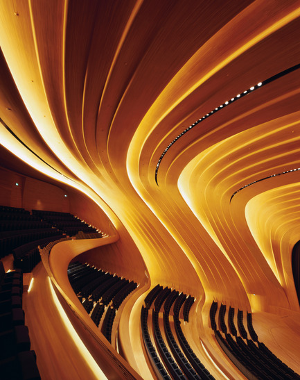 Press kit | 2072-01 - Press release | Zaha Hadid1950­-2016 - Zaha Hadid Architects - Event + Exhibition - Haydar Aliyev Center, Baku - Photo credit: Helene Binet