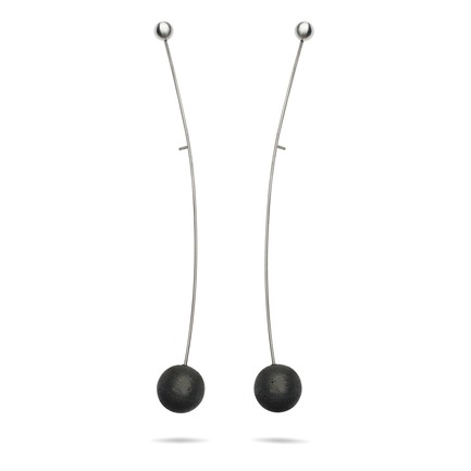 Press kit | 2063-01 - Press release | Stellar, a new concrete-and-diamond jewelry collection from Konzuk, launches at ICFF in New York in May 2016 - KONZUK - Product -  Konzuk Stellar Collection:&nbsp;Mathilde, earrings  - Photo credit: Jason Koroluk