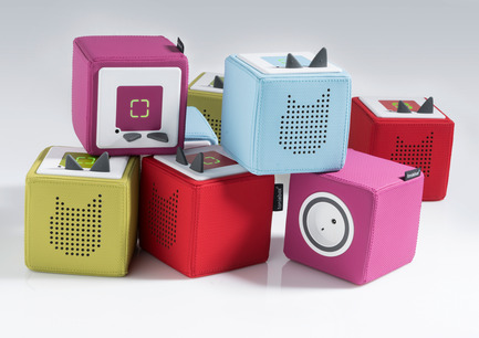 Dossier de presse | 2074-01 - Communiqué de presse | Toniebox wins Red Dot Award: Best of the Best - Boxine GmbH - Produit - Toniebox wins Red Dot: Best of the Best 2016 - Crédit photo : Boxine GmbH