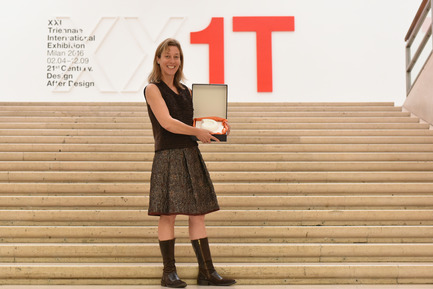 Dossier de presse | 2076-01 - Communiqué de presse | Italcementi's Award to Women's Architecture and a Special Award in Memory of the extraordinary Gae Aulenti - Italcementi Group - Concours - Winner - Jennifer Siegal - Triennale - Milan