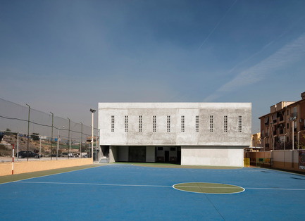 Dossier de presse | 2076-01 - Communiqué de presse | Italcementi's Award to Women's Architecture and a Special Award in Memory of the extraordinary Gae Aulenti - Italcementi Group - Concours - New Space in Cerrillo de Maracena School