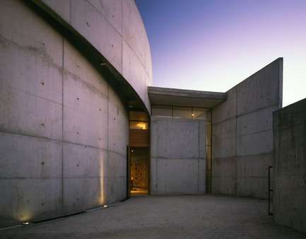 Dossier de presse | 2076-01 - Communiqué de presse | Italcementi's Award to Women's Architecture and a Special Award in Memory of the extraordinary Gae Aulenti - Italcementi Group - Concours - Holy Spirit Chapel&nbsp;