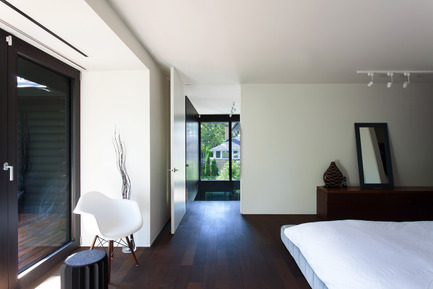 Press kit | 720-08 - Press release | Coupée Croisée (Cut & Cross) - yh2 - Residential Architecture - Photo credit: Francis Pelletier