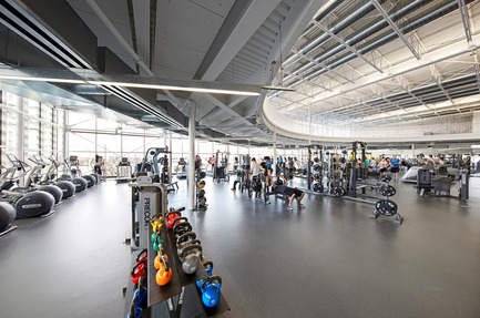 Dossier de presse | 816-02 - Communiqué de presse | Outstanding Sports Facility Award: a First in Nearly 30 Years for Canada - Cibinel Architects Ltd + Batteriid Architects - Architecture institutionnelle - Crédit photo : Jerry Grajewski